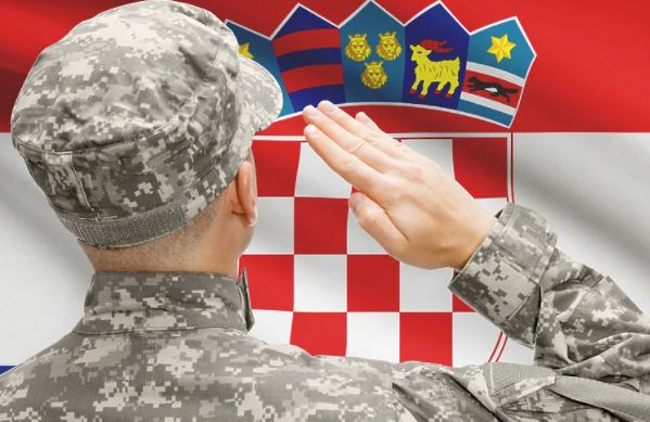 Hrvatska razmišlja o vraćanju obaveznog vojnog roka