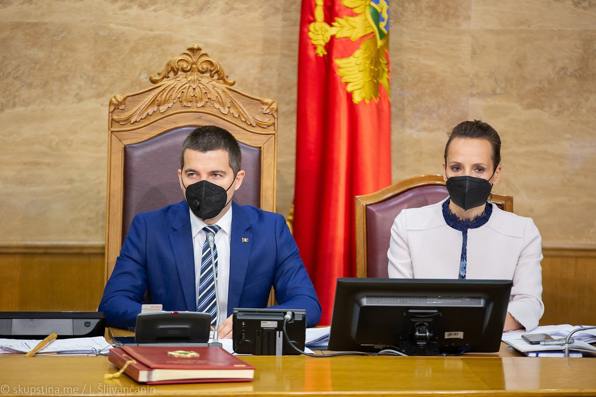 Bečić poziva parlamentarne stranke na dijalog, DPS traži više od predsjednika Skupštine