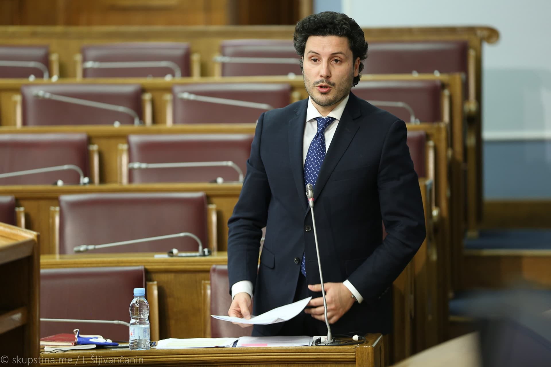 Abazović: Napuštanjem članova političkog savjeta nam je olakšana situacija, URU su svakako čekale reforme