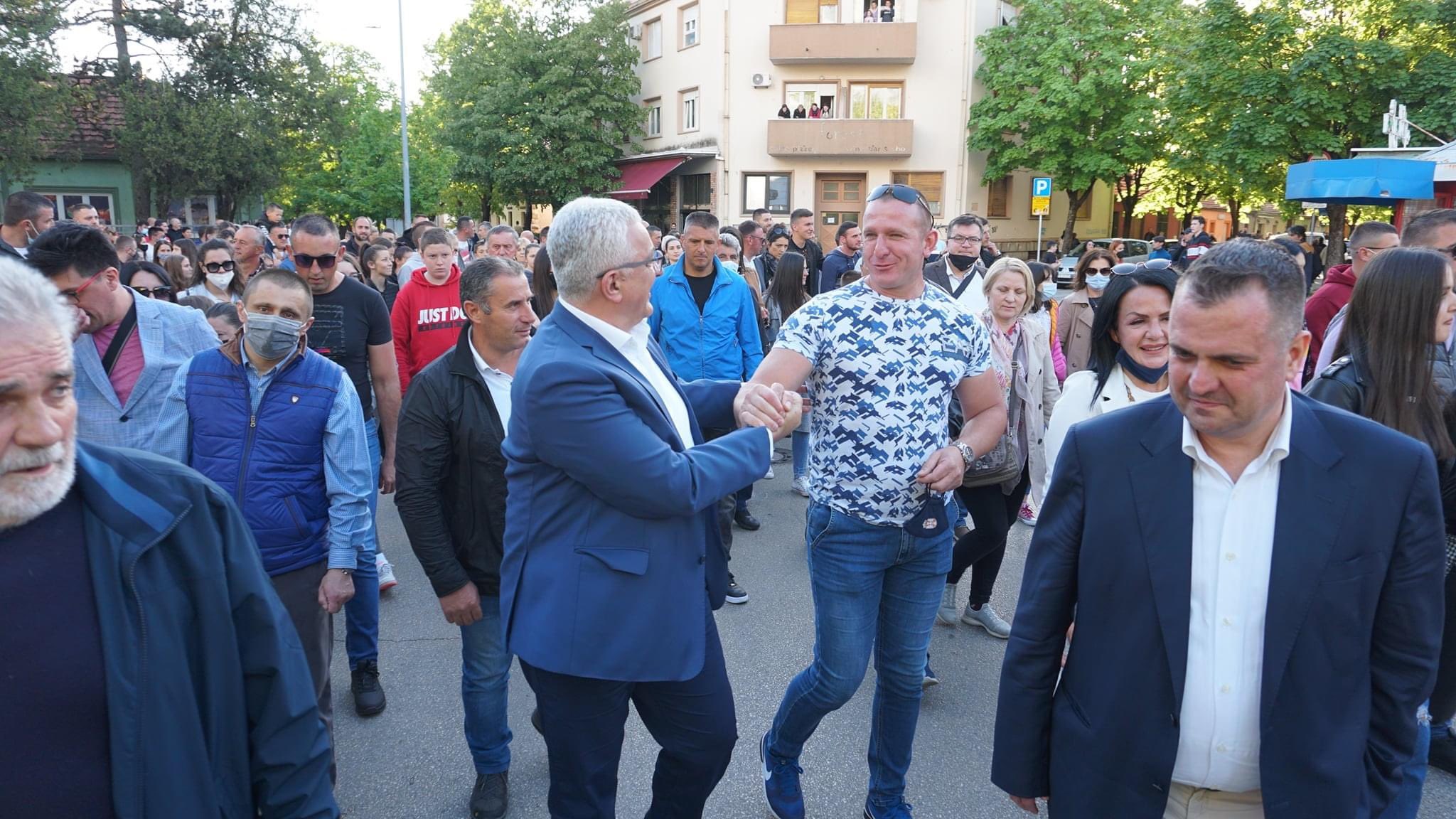 Mandić: Naš narod se uvijek okupljao oko Sv. Vasilija Ostroškog, jučerašnja litija brojnija nego ikada!