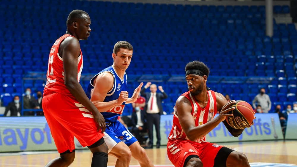 Neujednačen sudijski kriterijum: Budućnost imala 34 slobodna bacanja, a Zvezda samo 14!