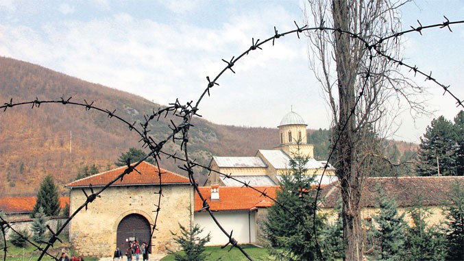 Srpskoj baštini na Kosmetu prijeti nestanak – za 22 godine uništeno 150 crkava i manastira