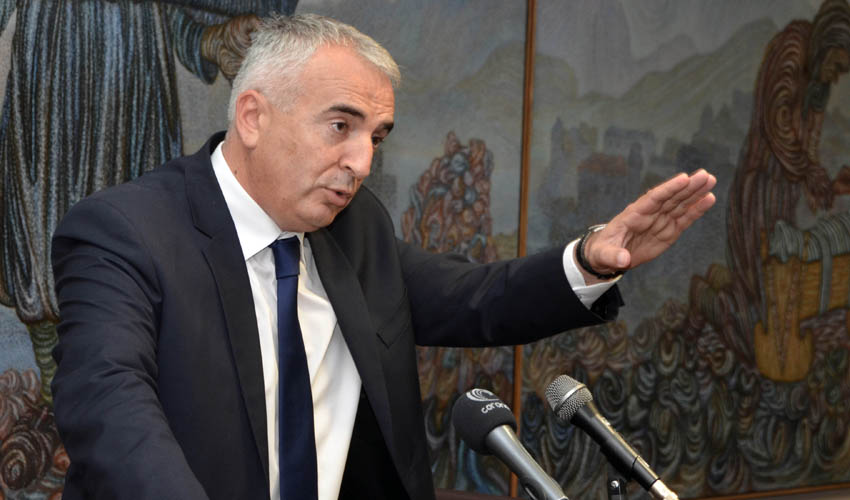 Đurović: Nismo obećavali veće akcize, već zaustavljanje šverca cigara