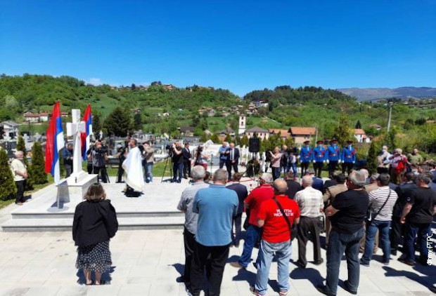 Obilježeno 29 godina od stradanja 42 pripadnika JNA u Dobrovoljačkoj ulici