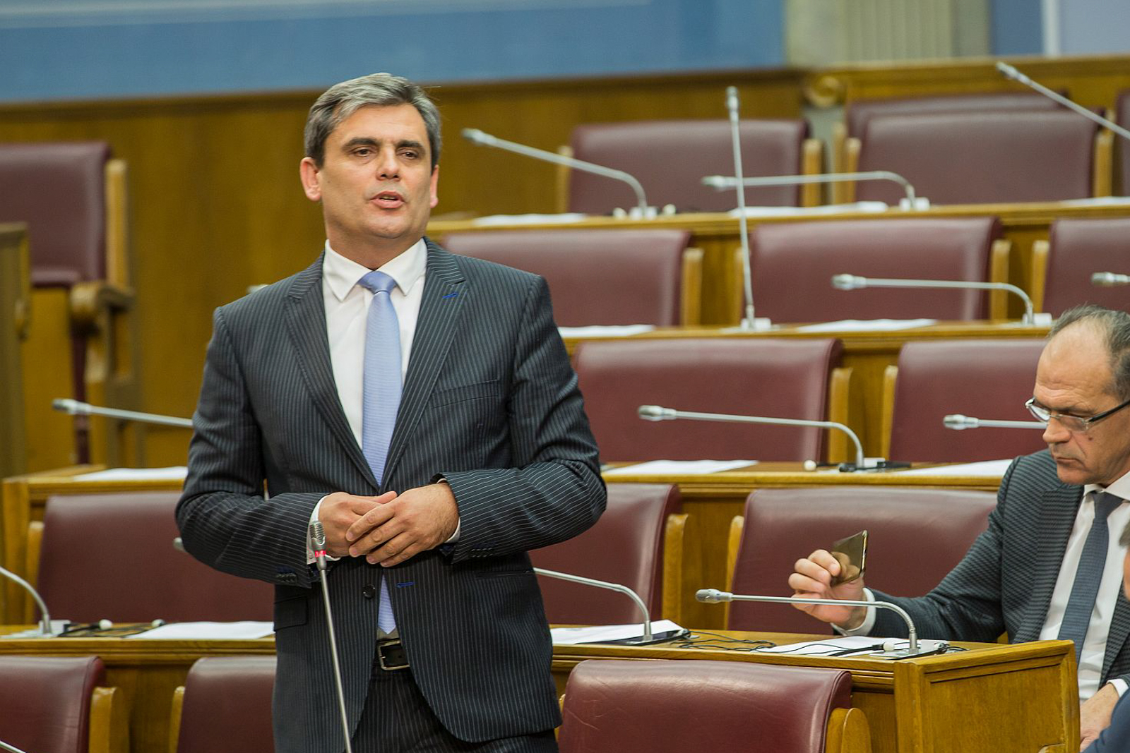 Ibrahimović „pobrkao lončiće“: Tvrdi da u EU ne mogu ući negatori genocida u Srebrenici, a zaboravio da Njemačka nije usvojila Rezoluciju u Bundestagu!