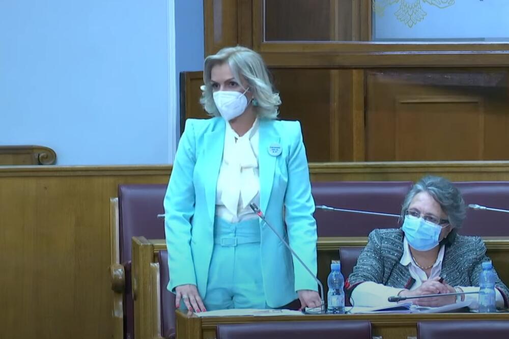 Predlog izmjene Zakona: Nošenje maske zakonska obaveza