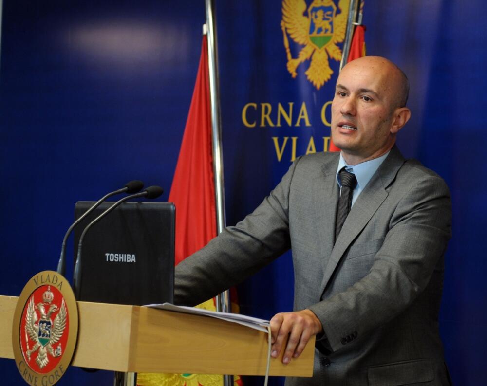 Laković: Bez presedana eksplicitna podrška Abazoviću od evroposlanika u borbi protiv kriminala