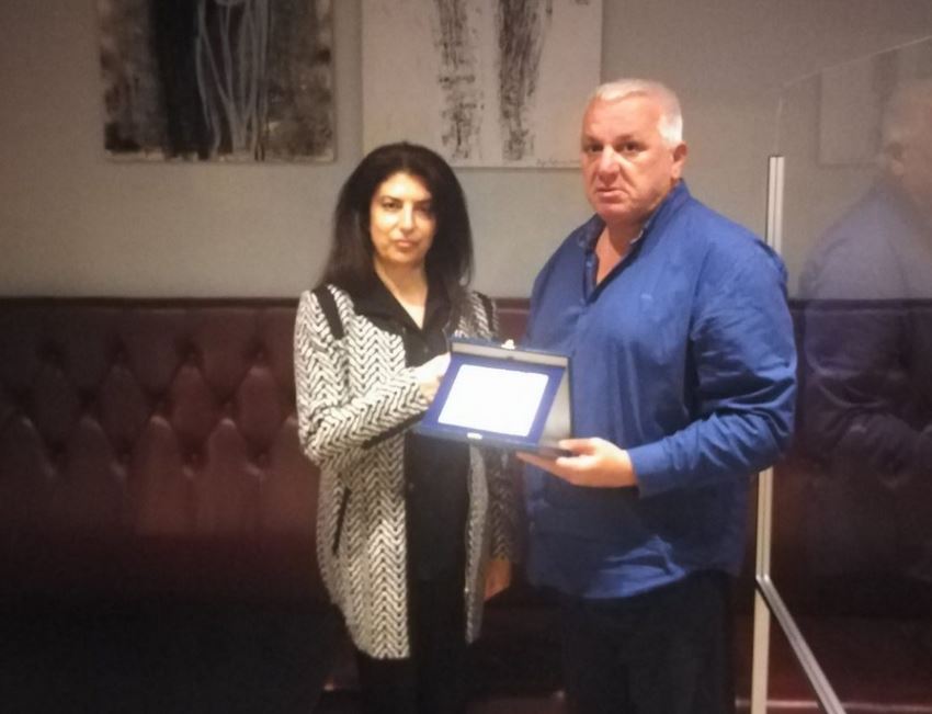 Udruženje novinara uručilo Spomenicu povodom 150 godina novinarstva: Duško Jovanović žrtva vremena kada je bilo opasno pisati
