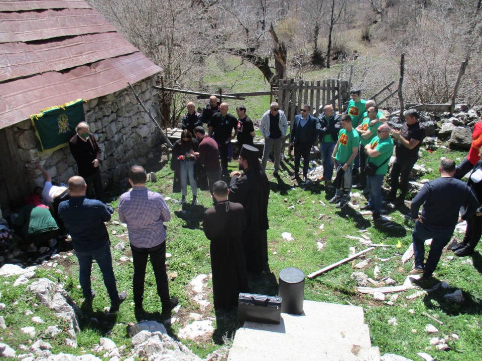 Demistifikacija lika i djela Petra Zvicera: Ne može se herojem i svecem nazivati grešnik koji je učestvovao u mučenjima i ubistvima saplemenika iz Cuca!