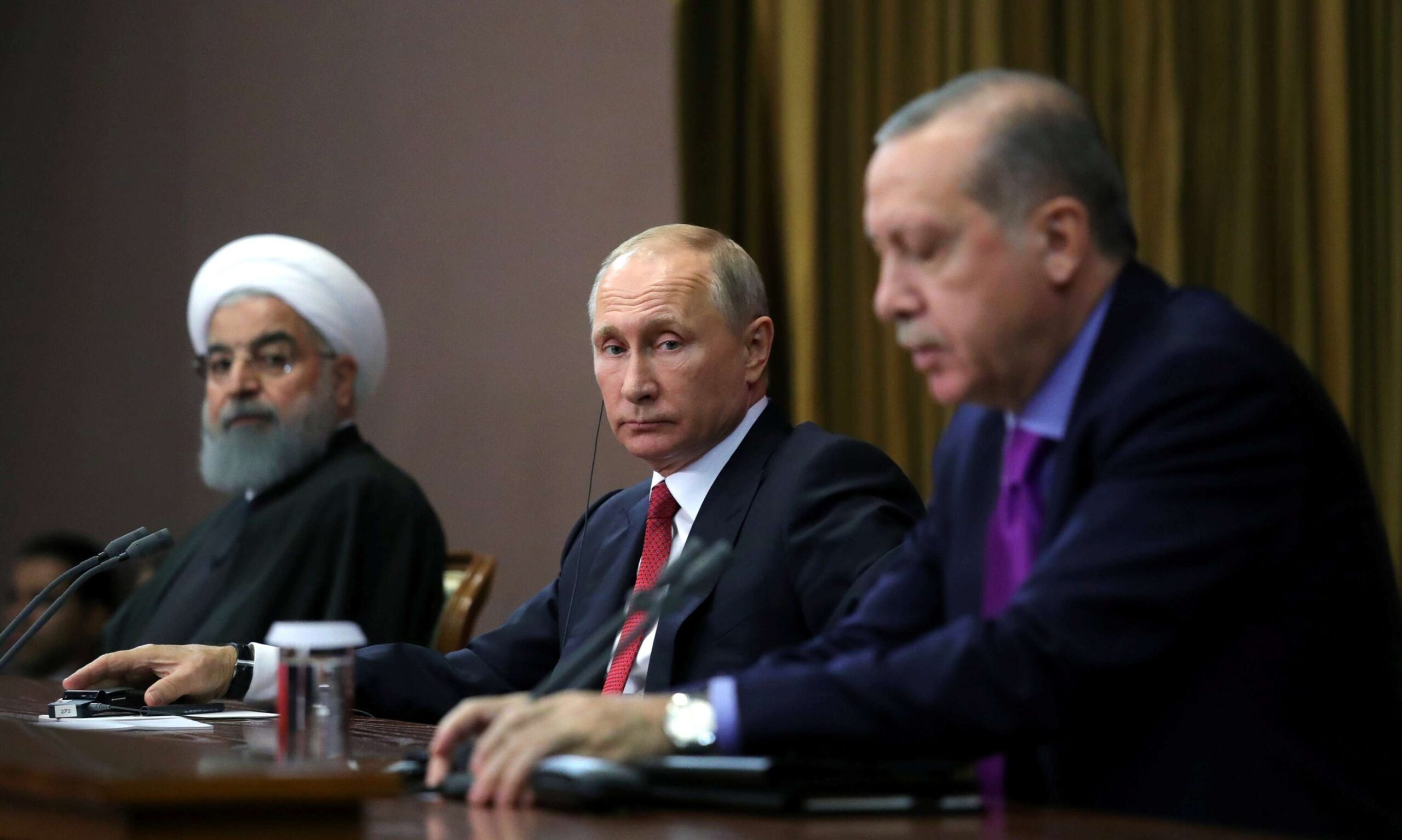 Erdogan poručio Putinu: Trebalo bi Izraelu održati oštru i zastrašujuću lekciju