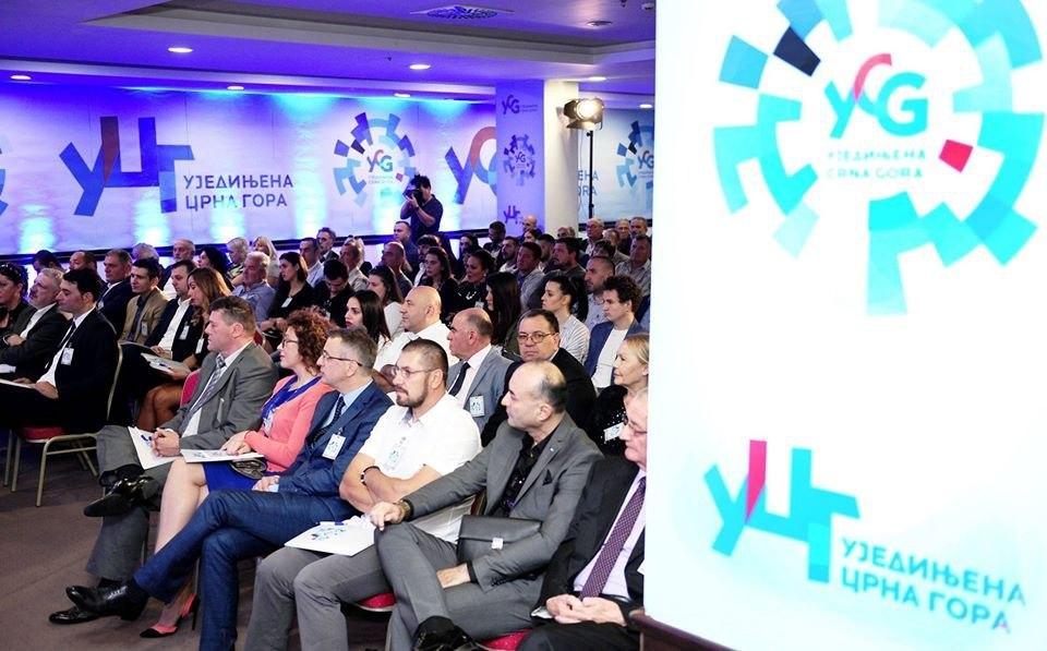 UCG: Mladi DPS-a se mnogo bolje razumiju u nekretnine, beskamatne kredite i pljačku budžeta nego u politiku