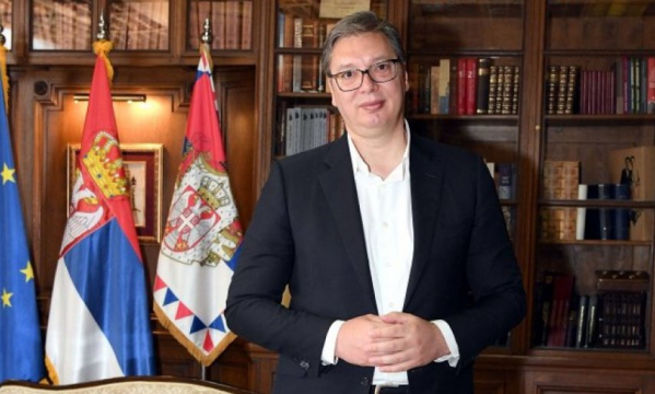 Vučić dobio zvanično obavještenje da Grčka namjerava da unaprijedi svoje odnose sa Prištinom