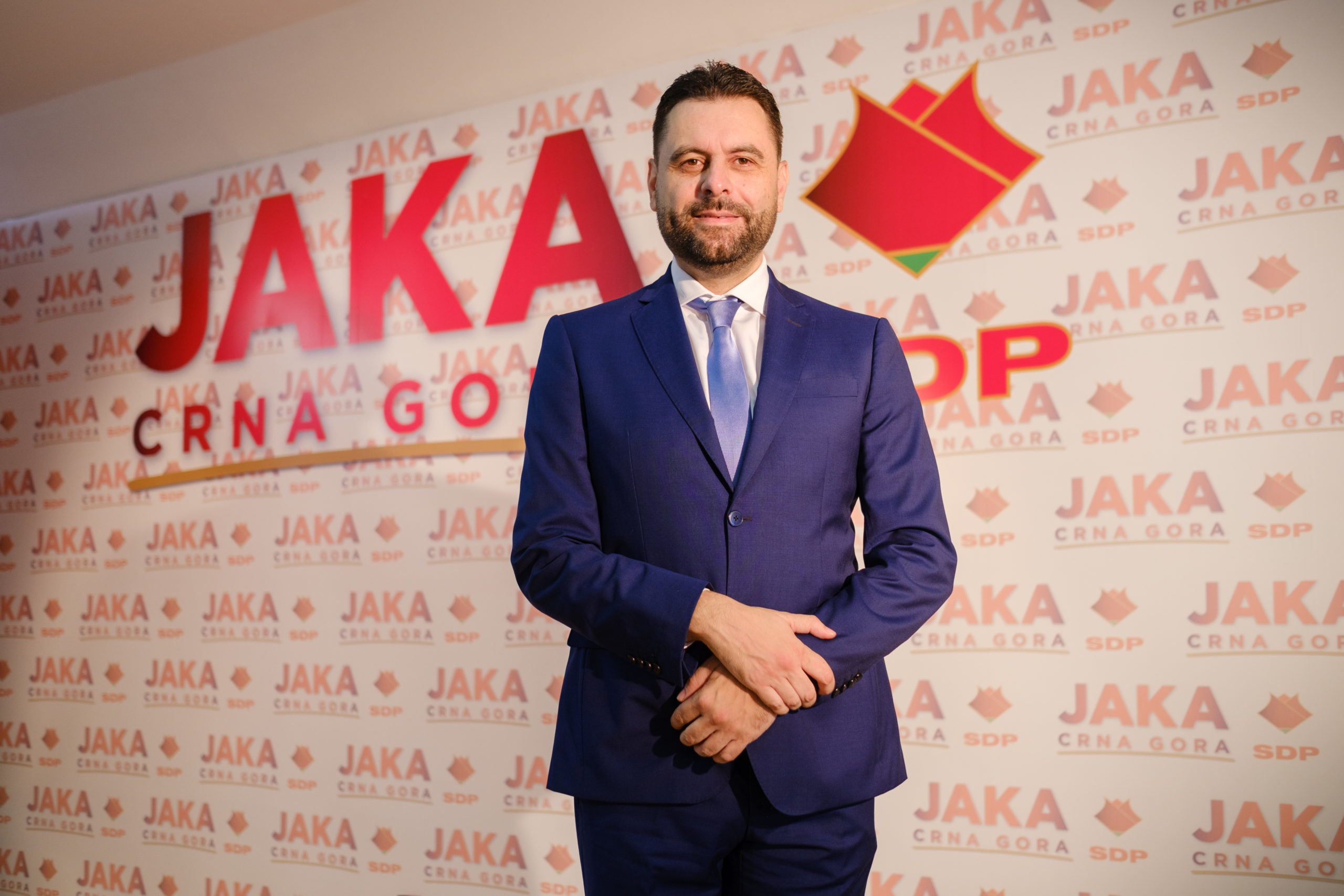 Vujović: Umjesto da pokrene dijalog, vlast podliježe ucjenama DF-a i na revolucionarni način tretira temu pravosuđa