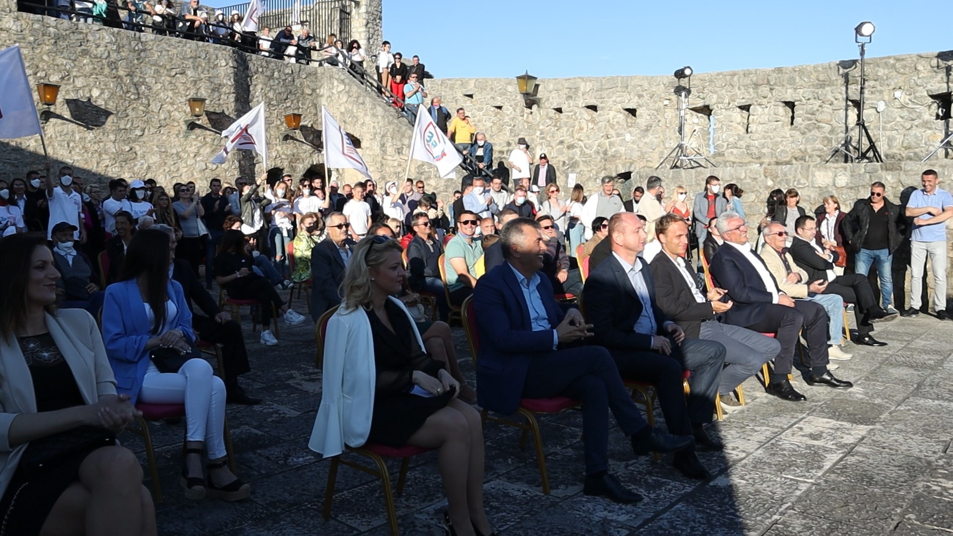 Mandić: Herceg Novi je srpski grad, izvršiću pritisak da se zaustave kolone koje žele da unište turizam