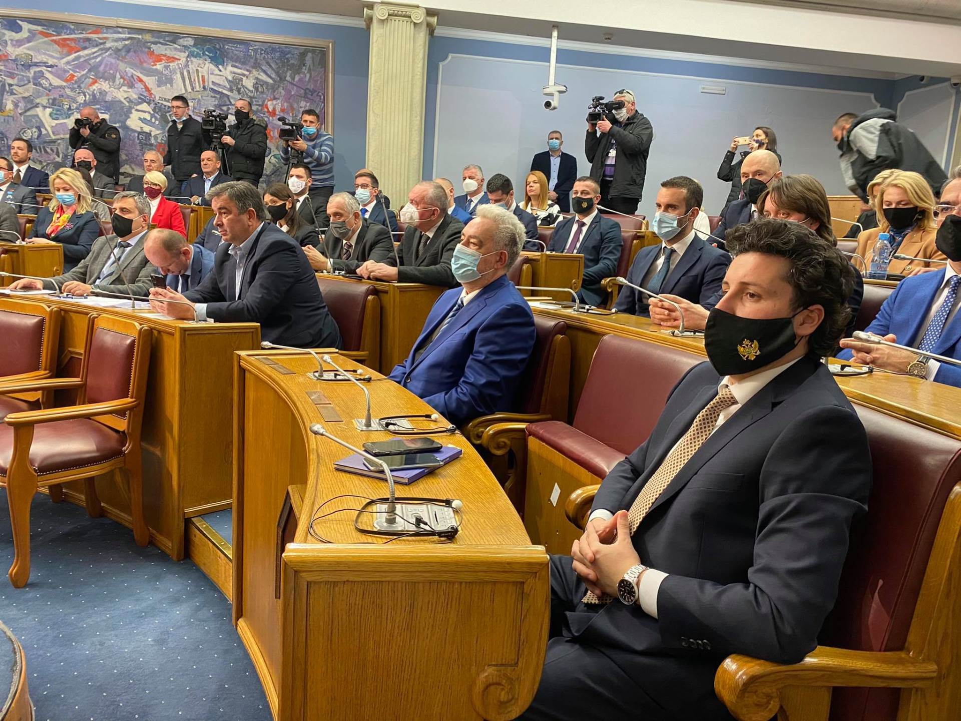 BORBA saznaje: Lideri SNP-a i Demosa pokreću dijalog lidera parlamentarne većine, Krivokapić neće biti pozvan na sastanak!