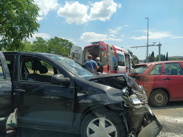 Podgorica: Udes kod Krivog mosta, povrijeđene tri osobe
