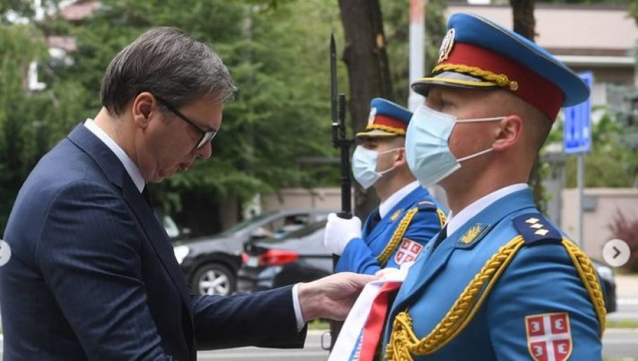 Vučić položio vijenac na Spomenik junacima sa Košara: Beskrajno vam hvala na časti koju ste dali Srbiji (VIDEO)
