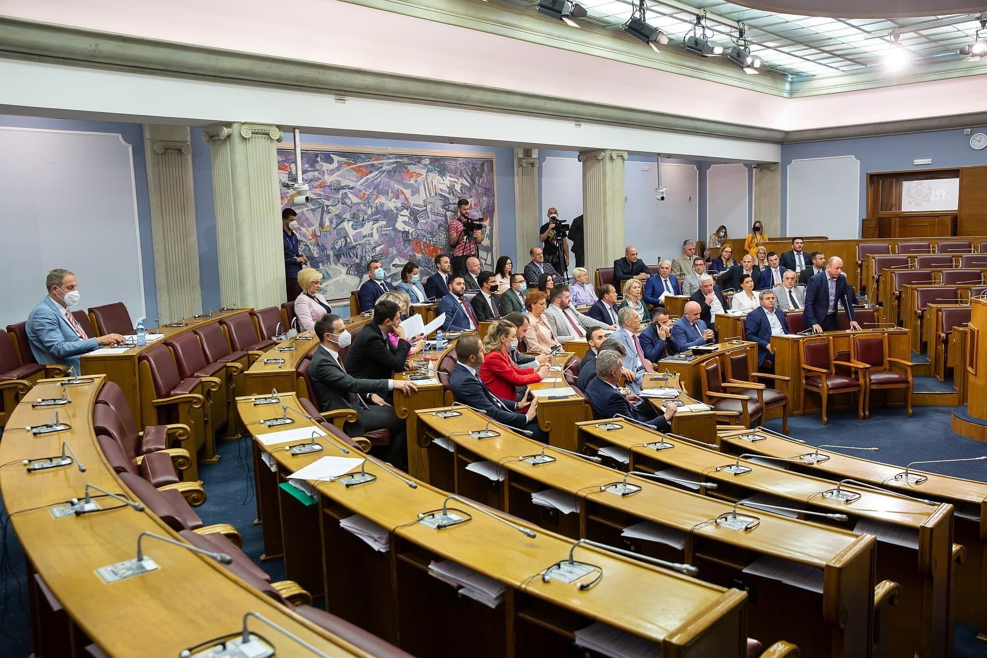 Produžen rad Odboru za izbornu reformu, usvojene izmjene Zakona o radu na predlog DF