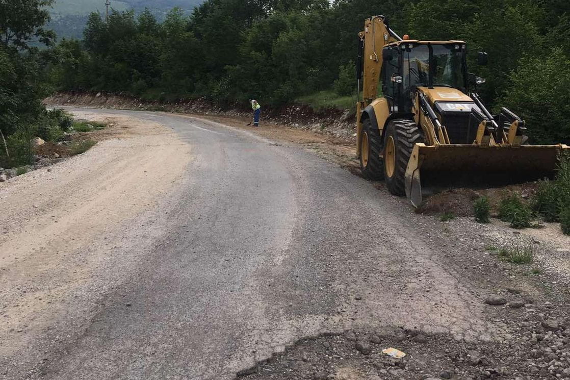 U toku rekonstrukcija puta od Orahova do Korita