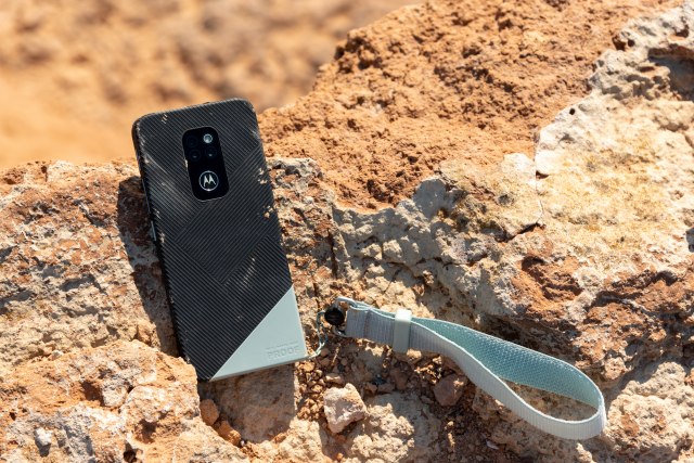 Motorola predstavila novi model: Možete da ga perete podjednako često kao i ruke