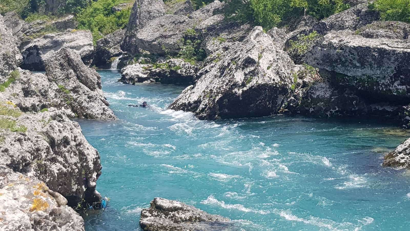 Nestao prije 15 dana: Ronioci pronašli tijelo mladića u koritu Cijevne