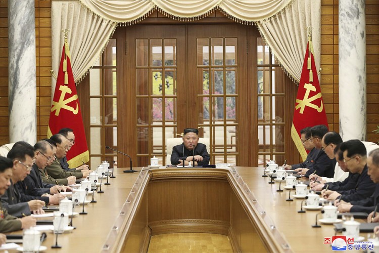 Kim Džong Un se pojavio u javnosti nakon mjesec