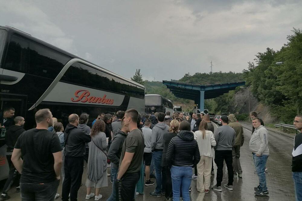 Sramno: Kosovska policija ne dozvoljava da dva srpska autobusa uđu na Kosovo
