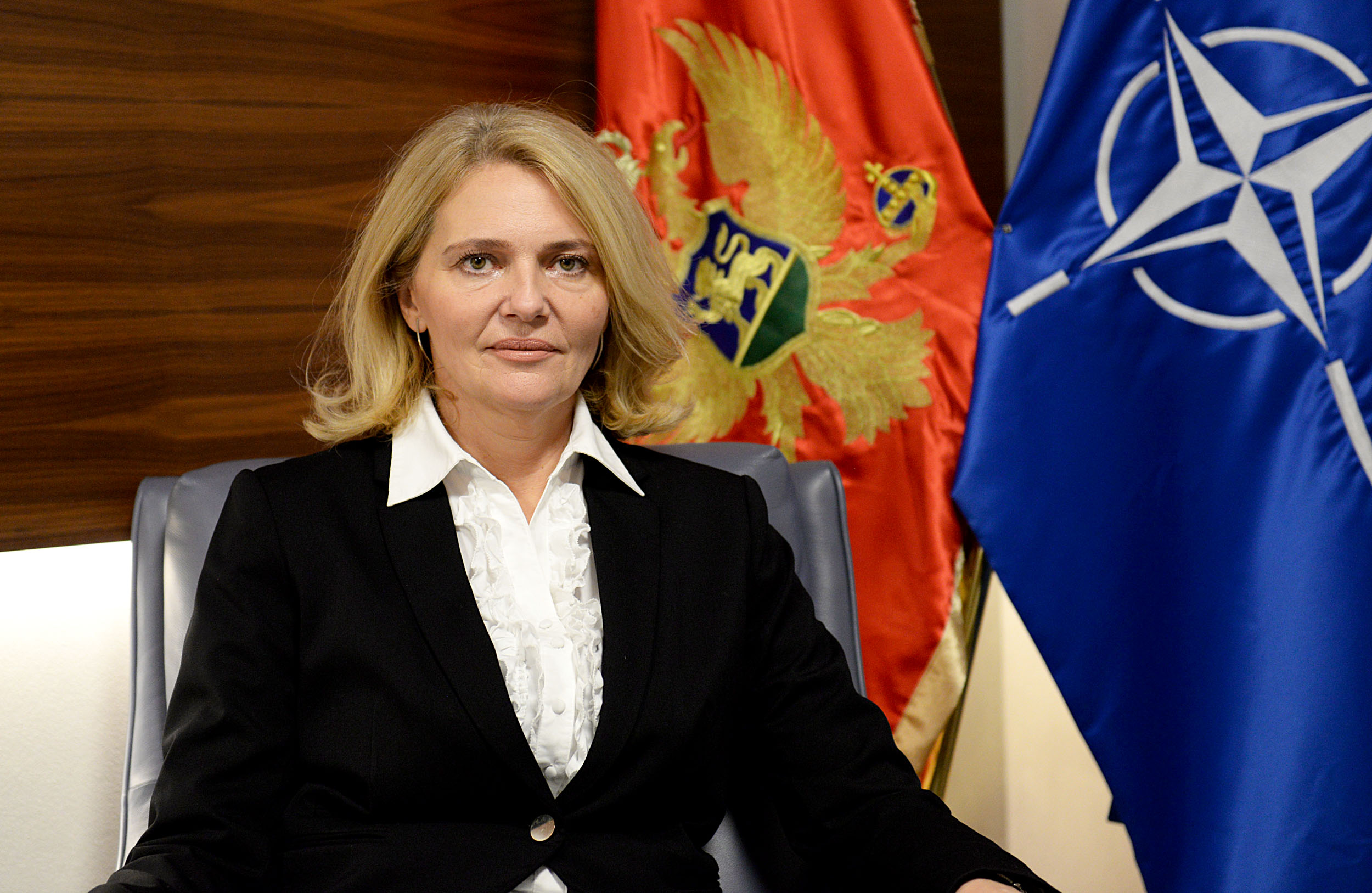 DPS kadrovi u vrhu ministarstva odbrane: Svi kadrovi i uhljebi bivšeg režima i dalje rade, preko 6 miliona bivši ministar preusmjerio para rukometašicama Budućnosti!
