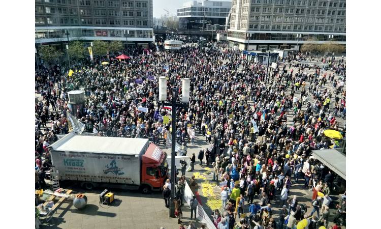 Počeo eksperiment u Njemačkoj: Grupa odabranih Njemaca će tri godine bezuslovno primati 1.200 evra mjesečno