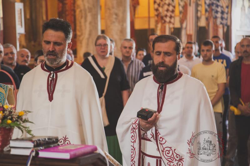 Protojerej Predrag Šćepanović: Ne vjerujte onima koji se odriču Kosova!