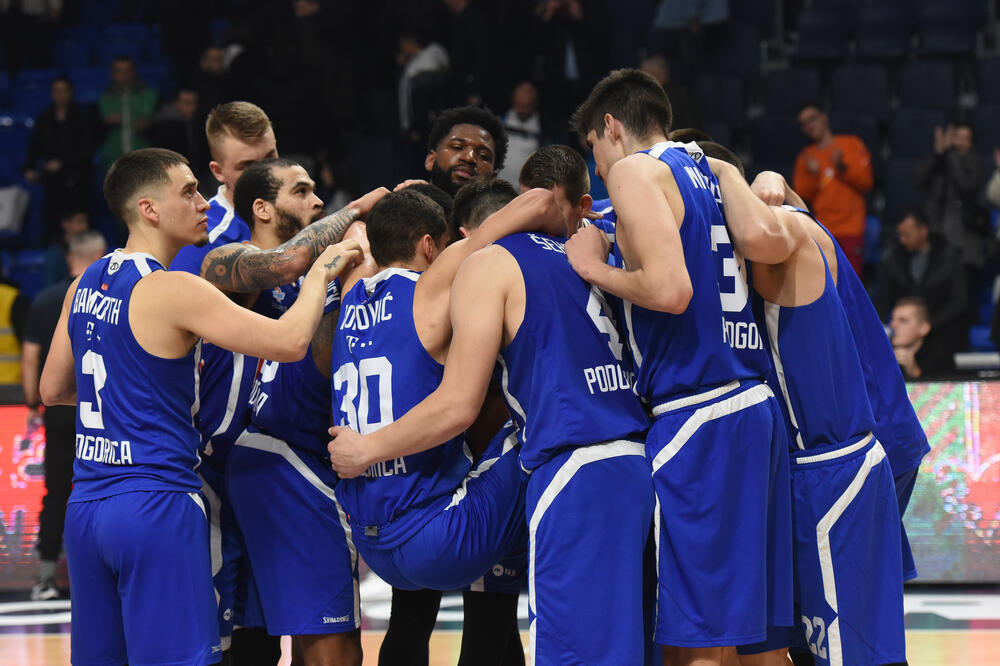 Prvenstvo Crne Gore u košarci: Budućnost i Mornar za novo finale
