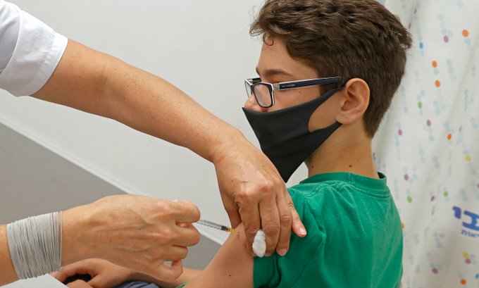 U Izraelu počela vakcinacija djece stare između 12 i 15 godina