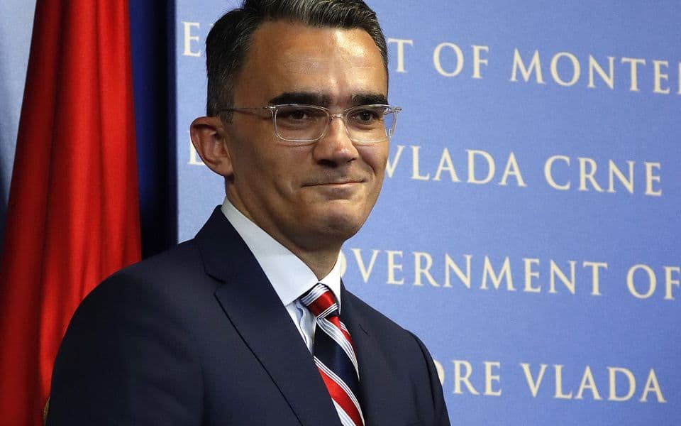 Leposavić čestitao Joanikiju i Metodiju: Siguran sam da će SPC biti još snažniji stožer građenja mira