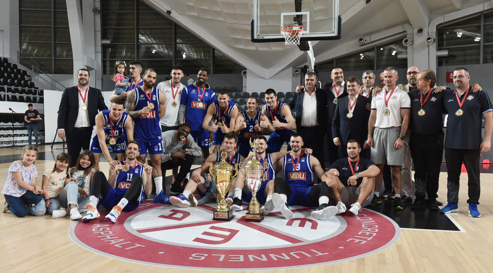 Košarkaši Budućnosti odbranili trofej u Kupu Crne Gore
