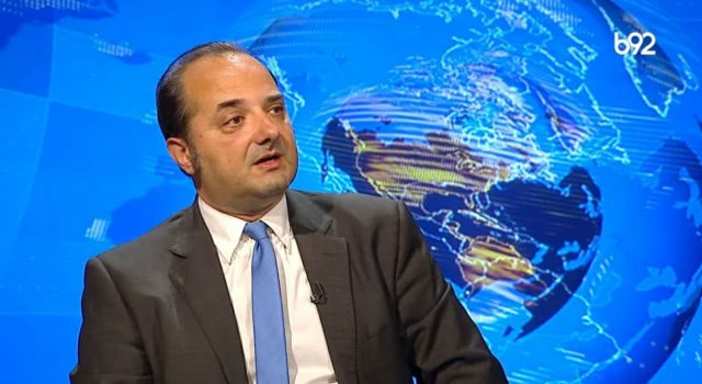 Raković: Mitropolit Joanikije je brana od crnogorskog separatizma, a Srbija da uskrati budžetska davanja separatistima