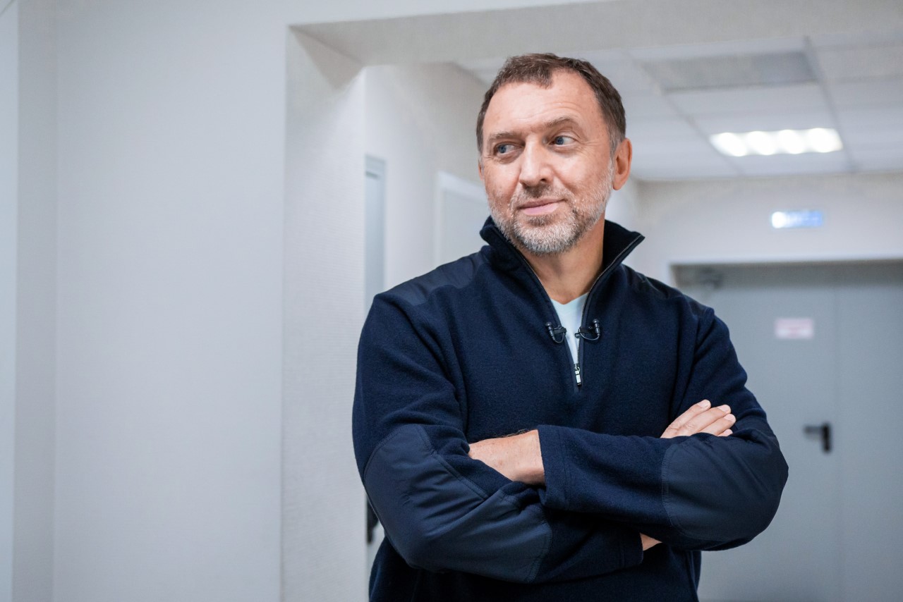 Deripaska donirao KCCG laboratoriju za PCR testiranje