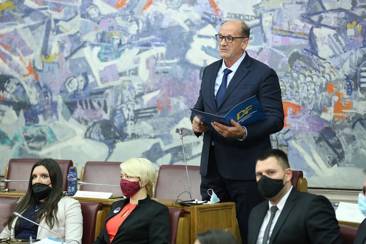 Zečević: Nema više te „ciganke gatare“ koja će spasiti Katnića od svih nepočinstava koje je uradio
