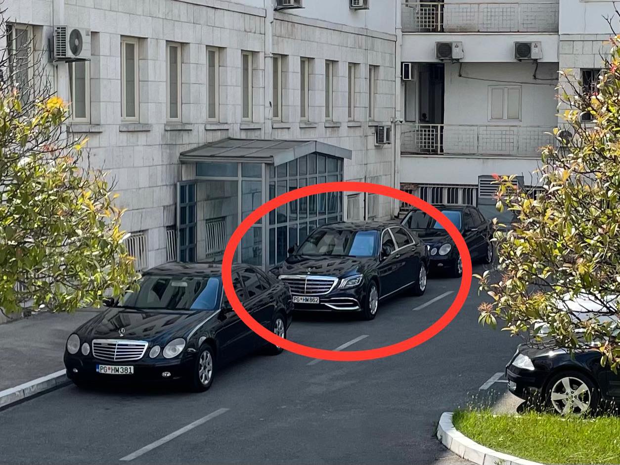 Obećanje ludom radovanje: Šest mjeseci Krivokapić ne smije da proda Milov majbah!