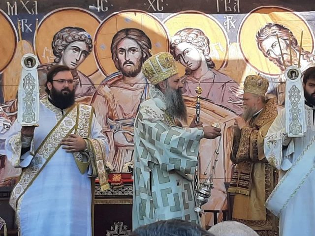Patrijarh Porfirije: Samo da nas miru ne uče neki koji unose razdor među ljudima