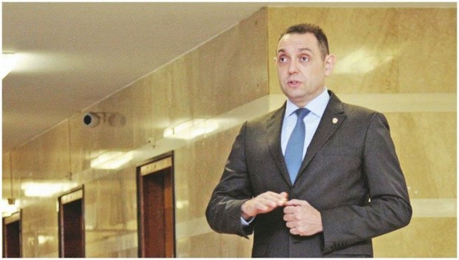Vulinov osvrt na Krivokapićeve tvrdnje: Sve što ste mogli da uradite protiv Srbije uradili ste za sedam mjeseci vlasti, prevarili ste čak i Patrijarha!