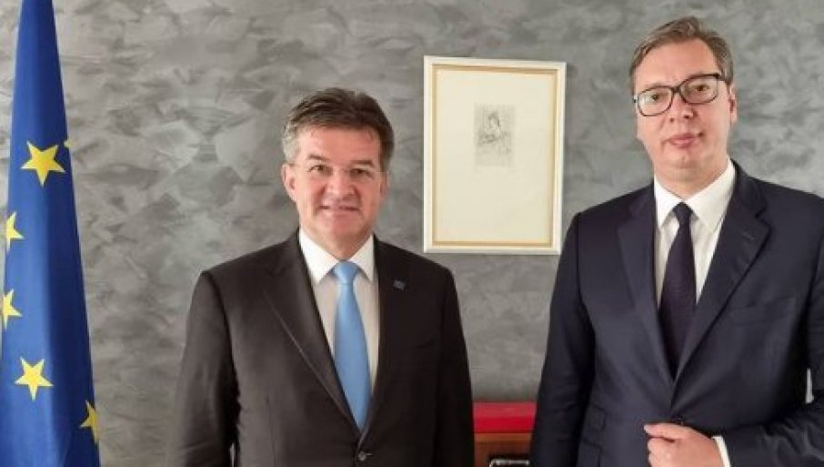 Vučić se sastao sa Lajčakom u Briselu: Slijedi sastanak sa Boreljom, pa trilateralni razgovori od 15 časova