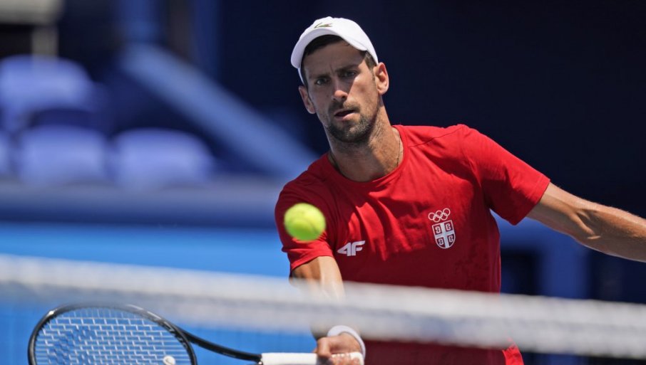 Novak nastavlja pohod na zlato: Đoković maestralan protiv Španca