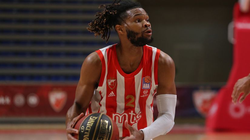 Crvena zvezda se rastala sa Korijem Voldenom, Amerikanac ide u Bajern