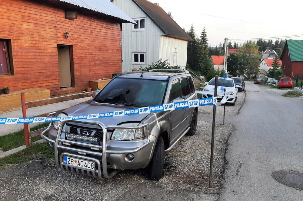 Zapaljen automobil predsjednika OO Demokrata Žabljak