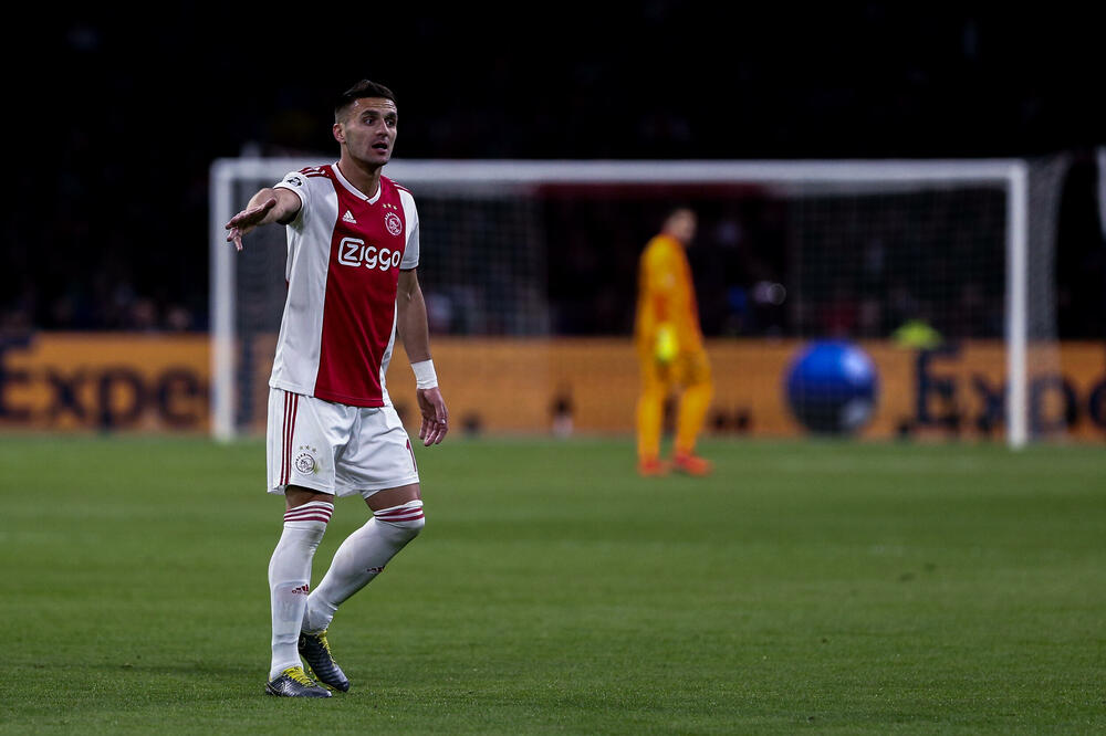 Produžen ugovor: Dušan Tadić u Ajaksu do 2024. godine