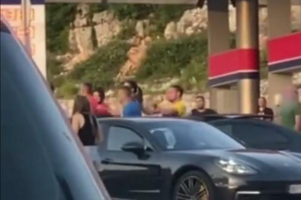 Podgoričanin pretučen dok se sa suprugom i djecom vraćao sa Cetinja