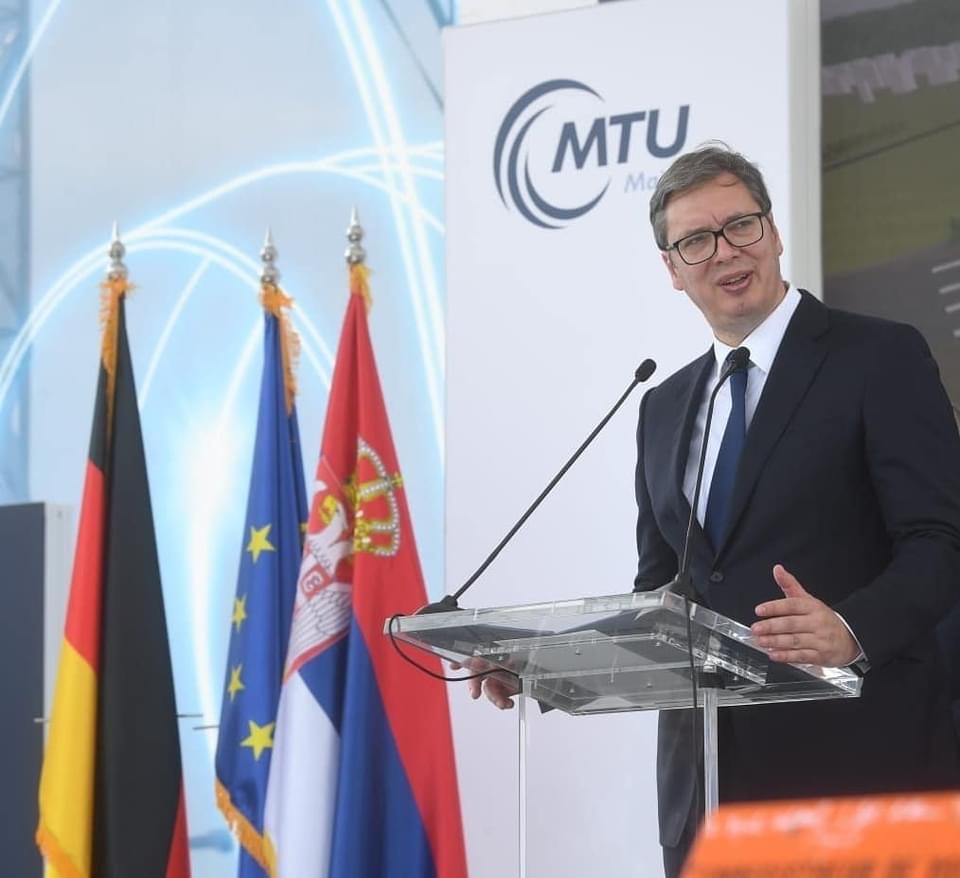 Vučić: Crna Gora vodi antisrpsku politiku, kćerke Krivokapića tražile zaštitu medija, a ne policije; Mandić i Knežević se ne stide da kažu da su Srbi i zato su ostali bez funkcija!