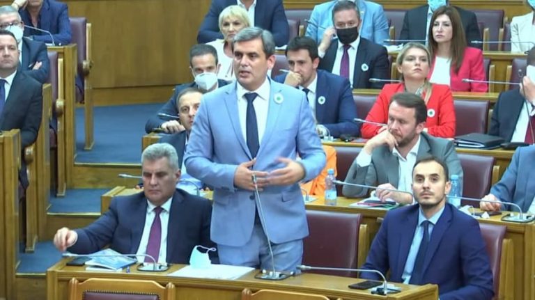 Ibrahimović: Formiranje tehničke Vlade najrealnija opcija, aktuelna većina nema kapaciteta!