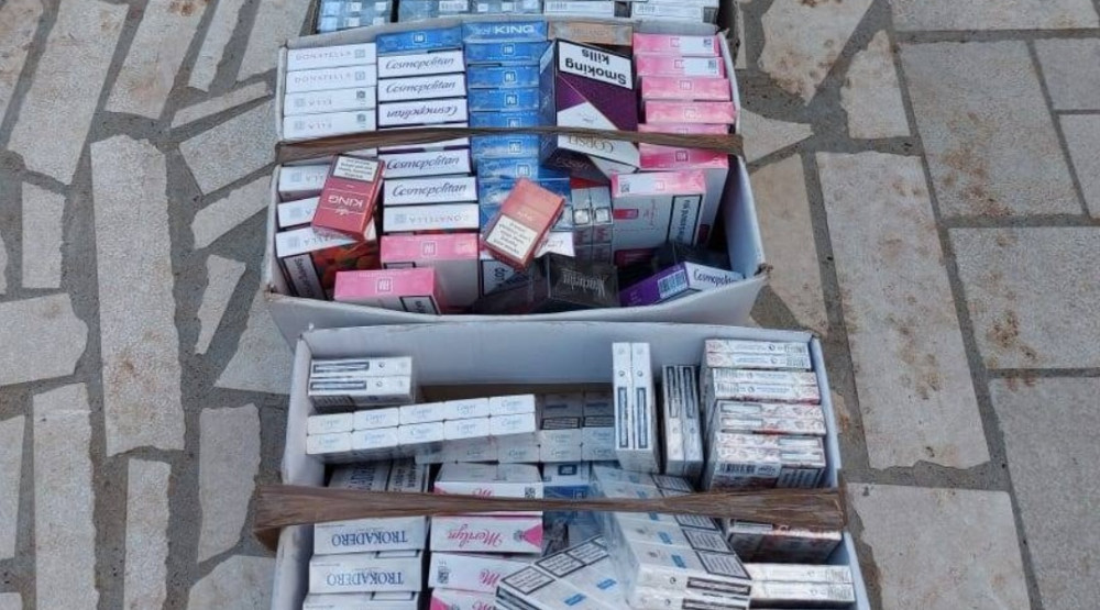 Inspektor za privredni kriminal optužen za prikrivanje šverca cigareta