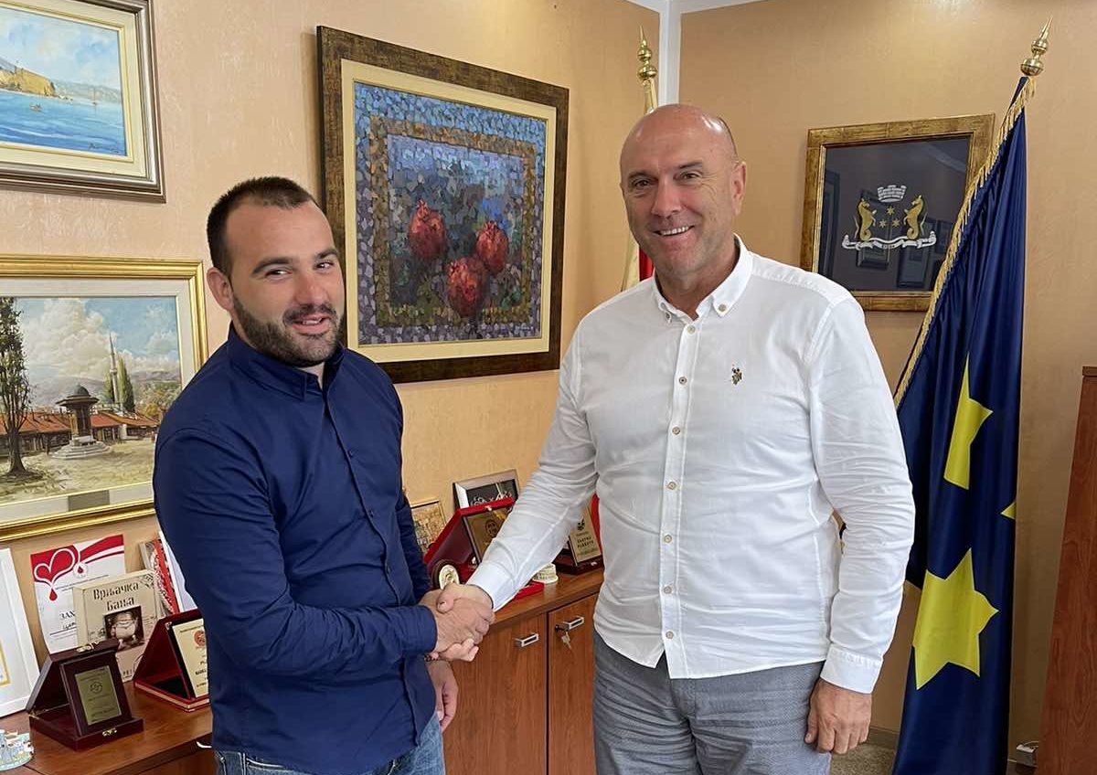 Potvrđeno pisanje „BORBE“: Portparol Prave Budva Radko Garčević napustio tu partiju i podržao Marka Bata Carevića